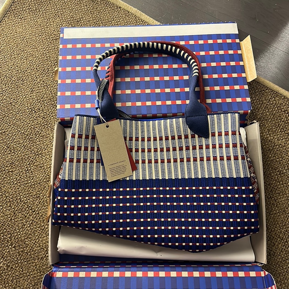 Rothy’s x Vogue limited edition tote bag